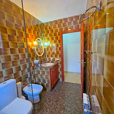 La Vista Bed & Breakfast *