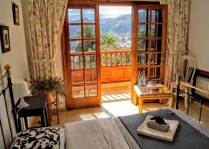 La Vista Bed & Breakfast *