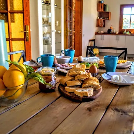 Oda ve Kahvaltı La Vista